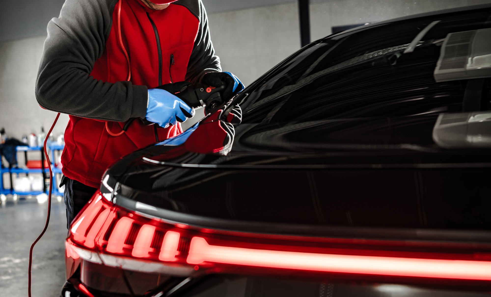 Modern Car Body Waxing and Polishing